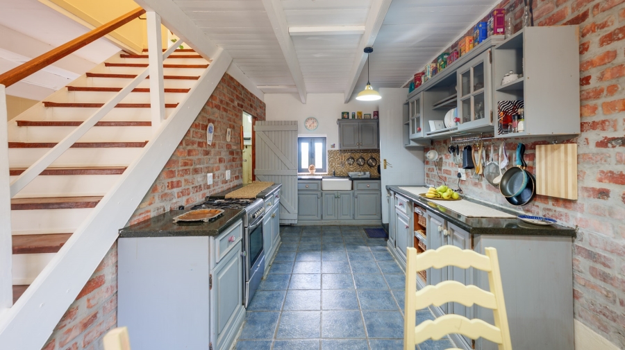 3 Bedroom Property for Sale in Napier Western Cape